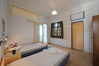 Sirena Apartments Agia Pelagia  Buitenkant foto