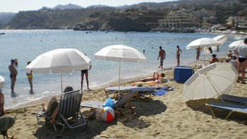 Sirena Apartments Agia Pelagia  Buitenkant foto